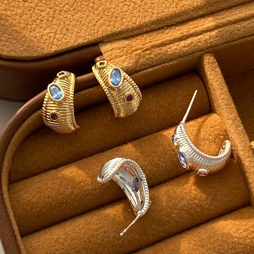 复古欧美风蓝水晶C圈耳钉