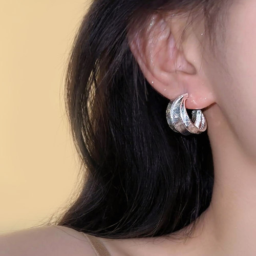 欧美复古高级感拉丝C形耳钉耳环