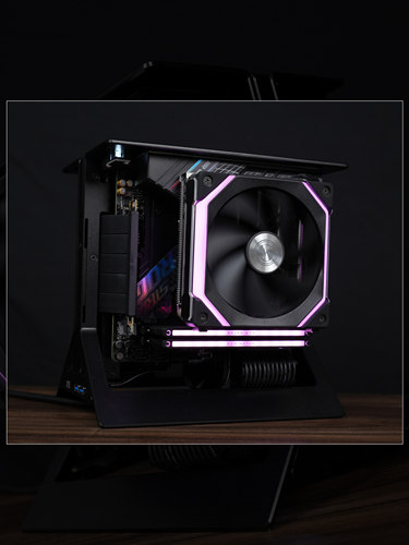 XTIA微星万图师4060TI便携主机