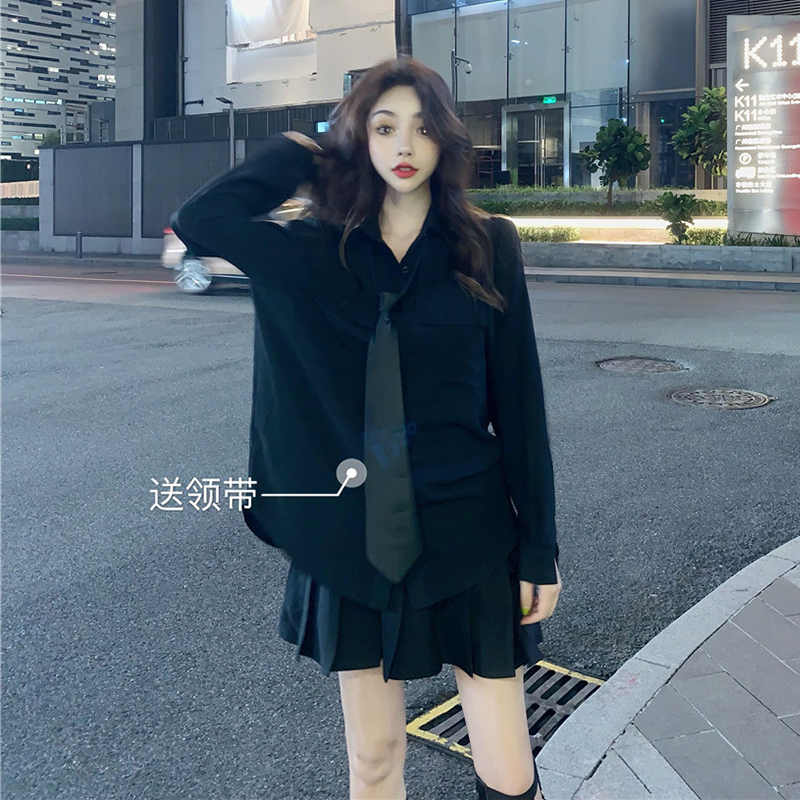 暗黑系网红女早秋新款气质+套装裙
