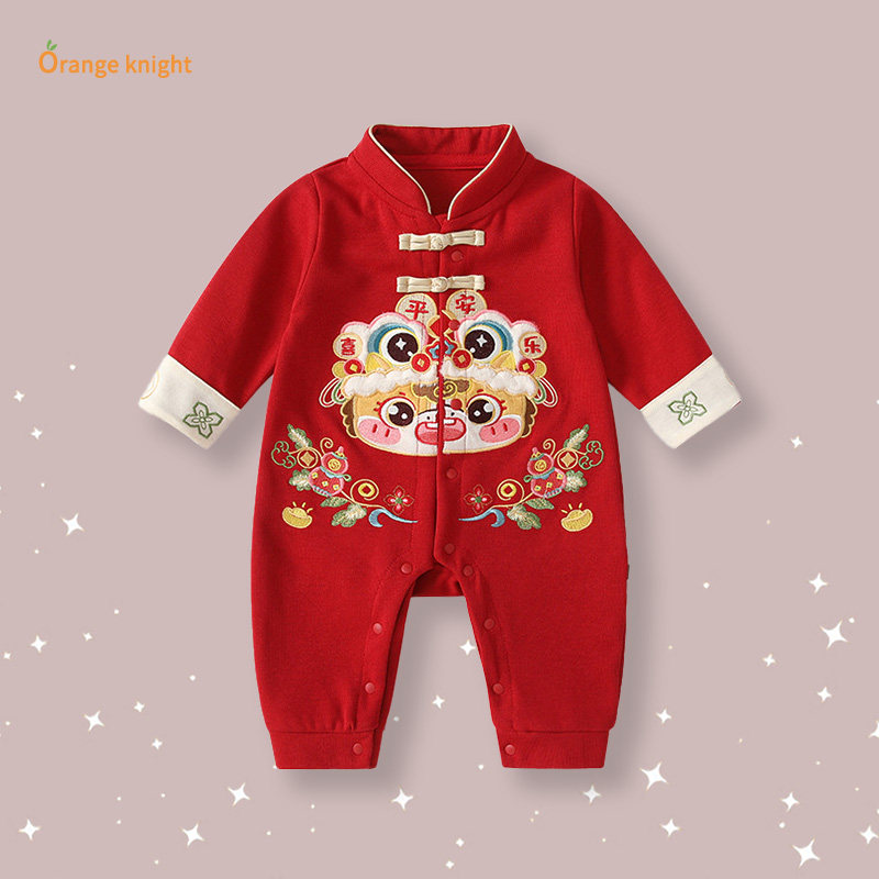 宝宝红色卡通印花刺绣中国风哈衣单排扣婴幼儿长爬款秋冬爬服中式