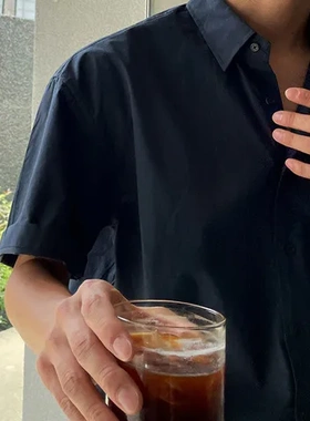 衬衫外套高级感衬衣纯色ins男士设计短袖宽松百搭休闲夏季款潮牌