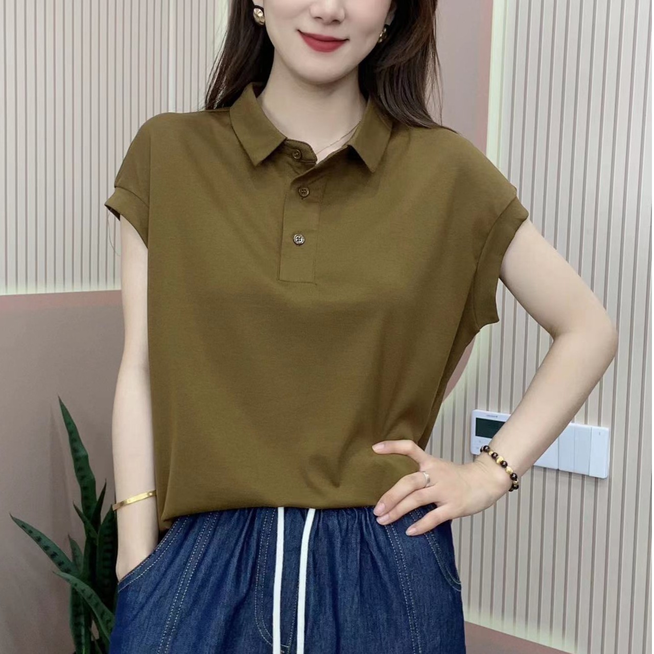 纯色中长短袖立领POLO衫妈妈小衫