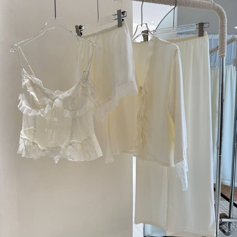 新款甜美公主睡衣女四件套春夏长袖冰丝绸纯欲吊带性感镂空家居服