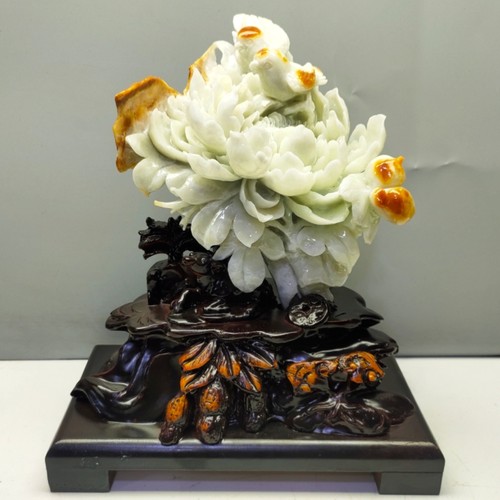 岫玉牡丹花摆件寓意花开富贵整石整料雕刻尺寸31X26净高21公分