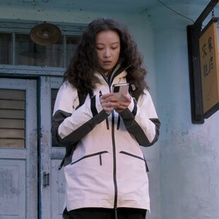 子女衣服 冲锋衣外套连帽棉服上衣裤 欧洲隐身 名字任小名倪妮同款