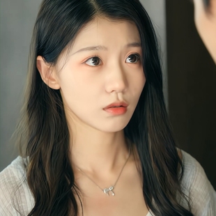 短剧入夜玫瑰何田田玫嫣同款蝴蝶结项链女高级感气质锁骨链颈链潮