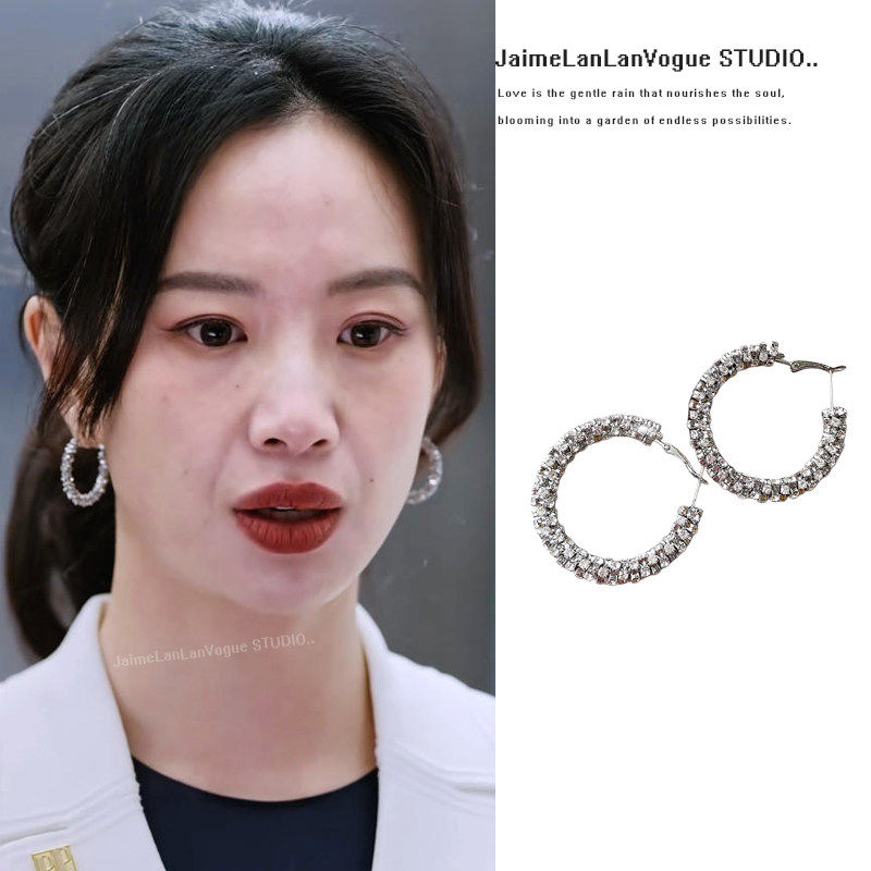 原版蜜语纪鲁贞贞李梦同款耳环时尚轻奢风高级感超闪砂糖水钻耳扣