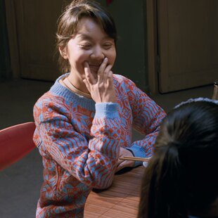 上衣裤 毛衣秋冬圆领针织衫 子女衣服 名字闫妮任美艳同款 欧洲隐身