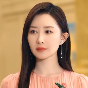 短剧凤栖今朝舒畅南桑宁同款蝴蝶流苏耳环女轻奢高级小众设计耳饰