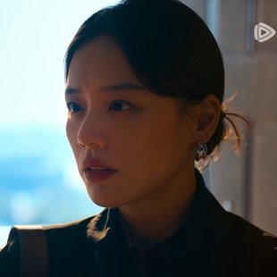 原版人之初马思纯吴飞飞同款耳环女轻奢高级感小众设计气质耳饰潮