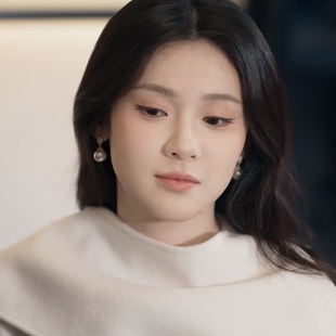 原版短剧攀高枝刘夕语温时宜同款珍珠耳环女轻奢高级感气质耳饰潮