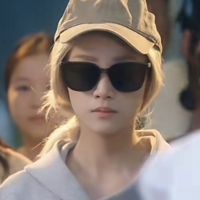 原版短剧谎颜之下王小亿陆霜禾同款墨镜男女复古欧美气质太阳眼镜