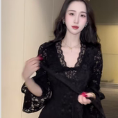 梦情蕾丝黑色 画报夫人原创自制蕾丝温柔飘逸喇叭袖