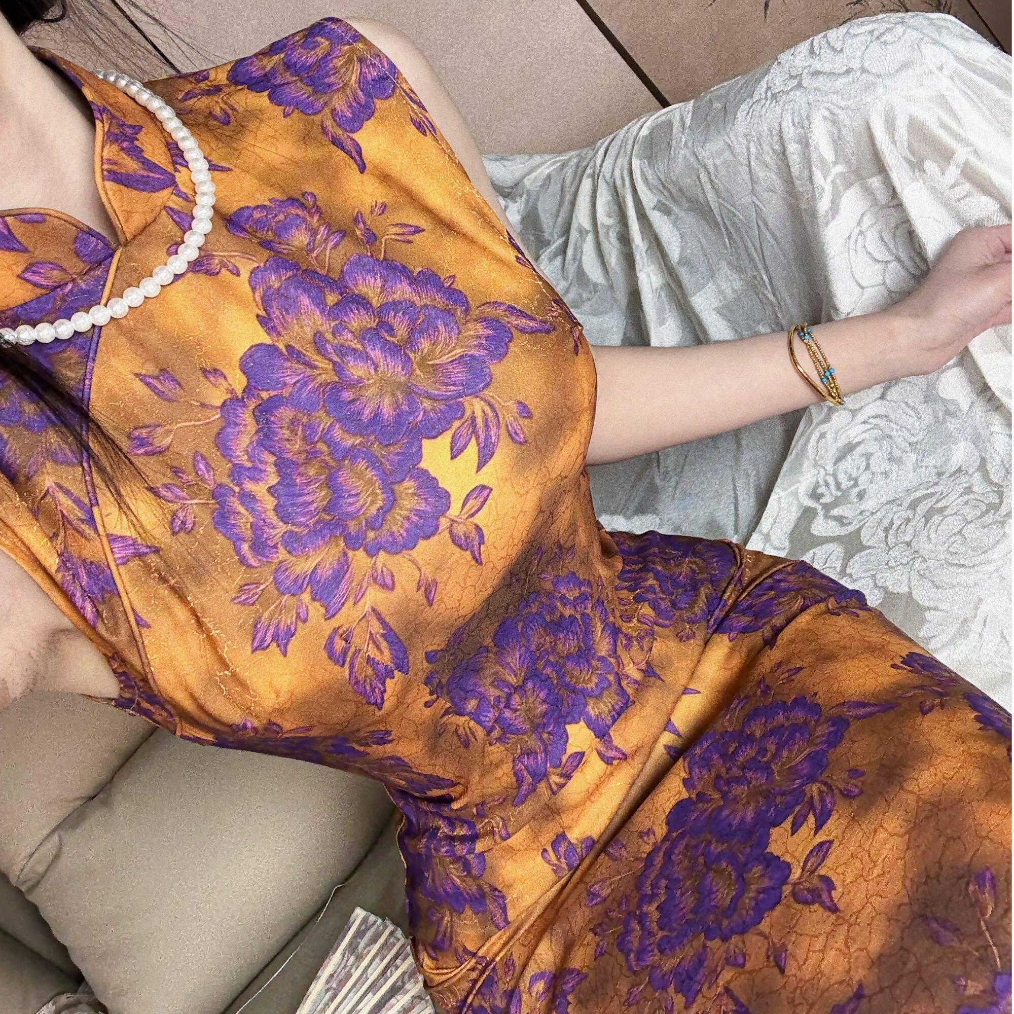 LHMknk1画报夫人原创自制新中式国风素雅金底旗袍 曼陀罗牡丹港工