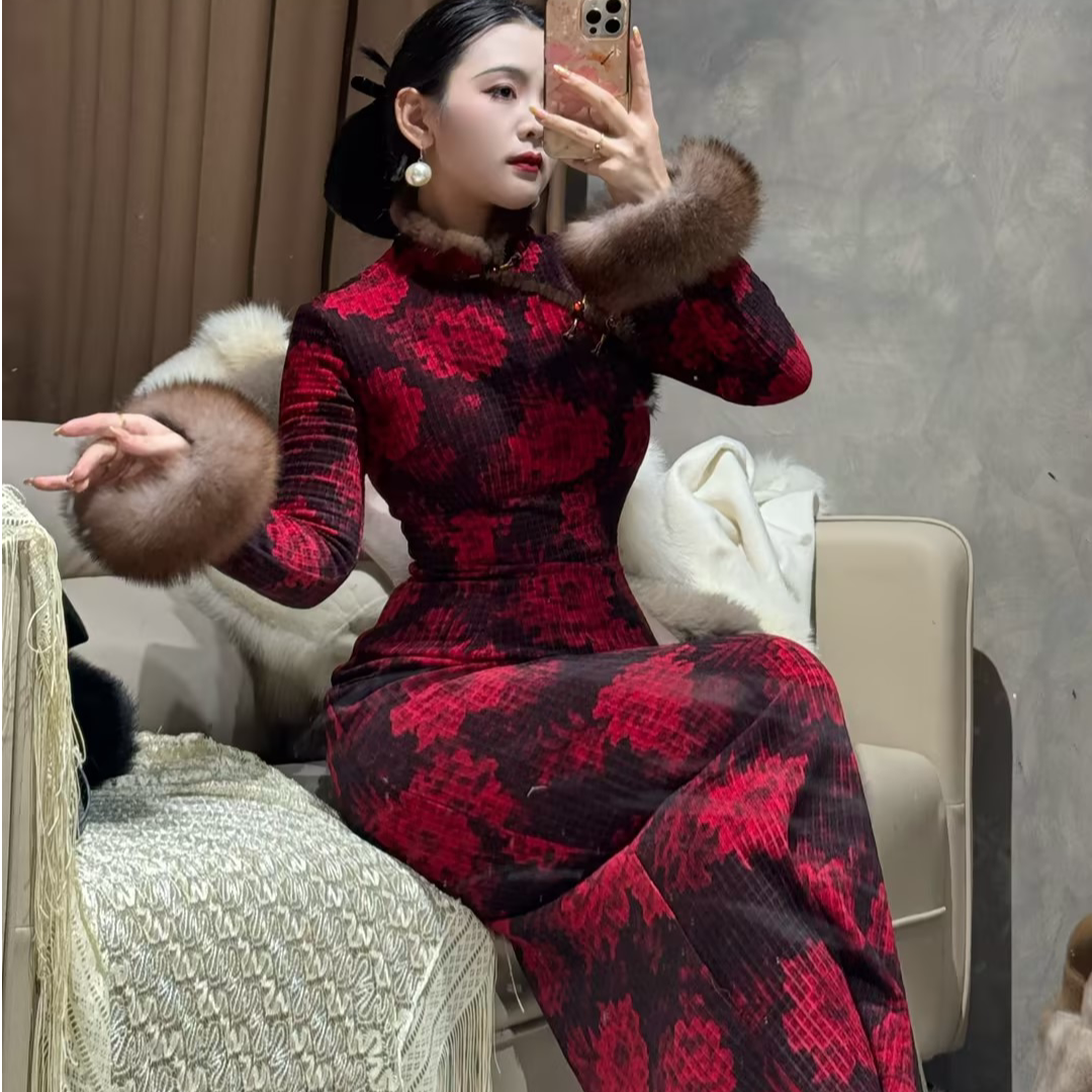 LHMknk1画报夫人原创自制秋冬真毛纯欲复古风情旗袍 红枝叙