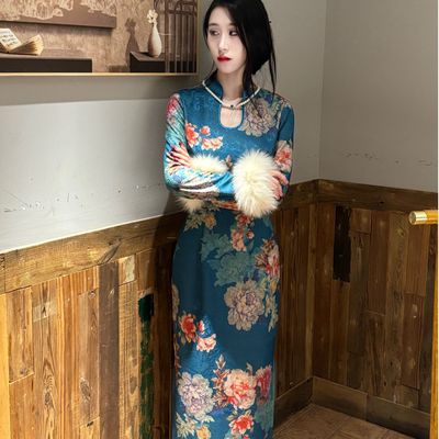 画报夫人原创自制新中式针织提花水滴领旗袍连衣裙厚款蓝佳人