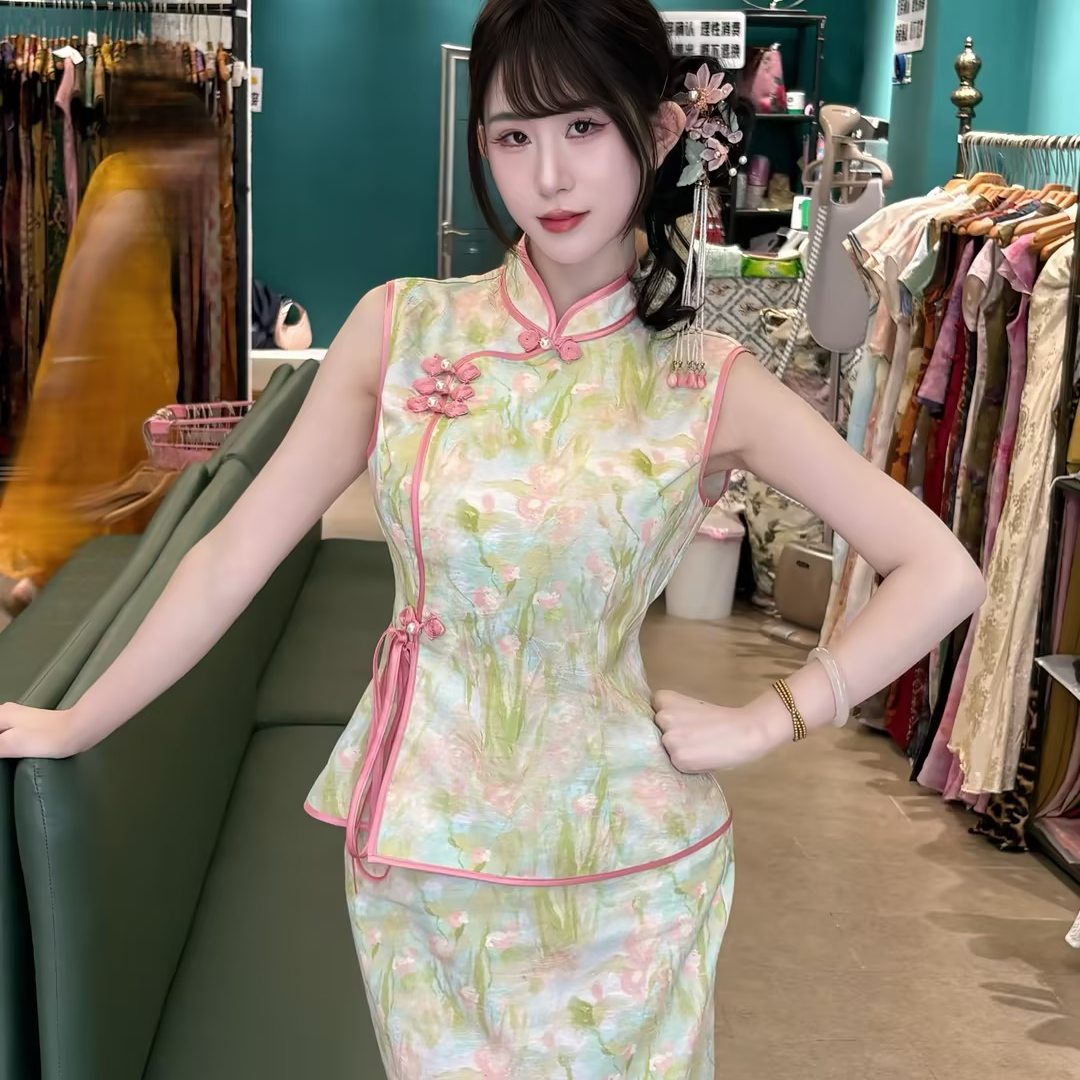 LHMknk1画报夫人原创温柔提花缎面浅色两件套旗袍 两件套媲美粉