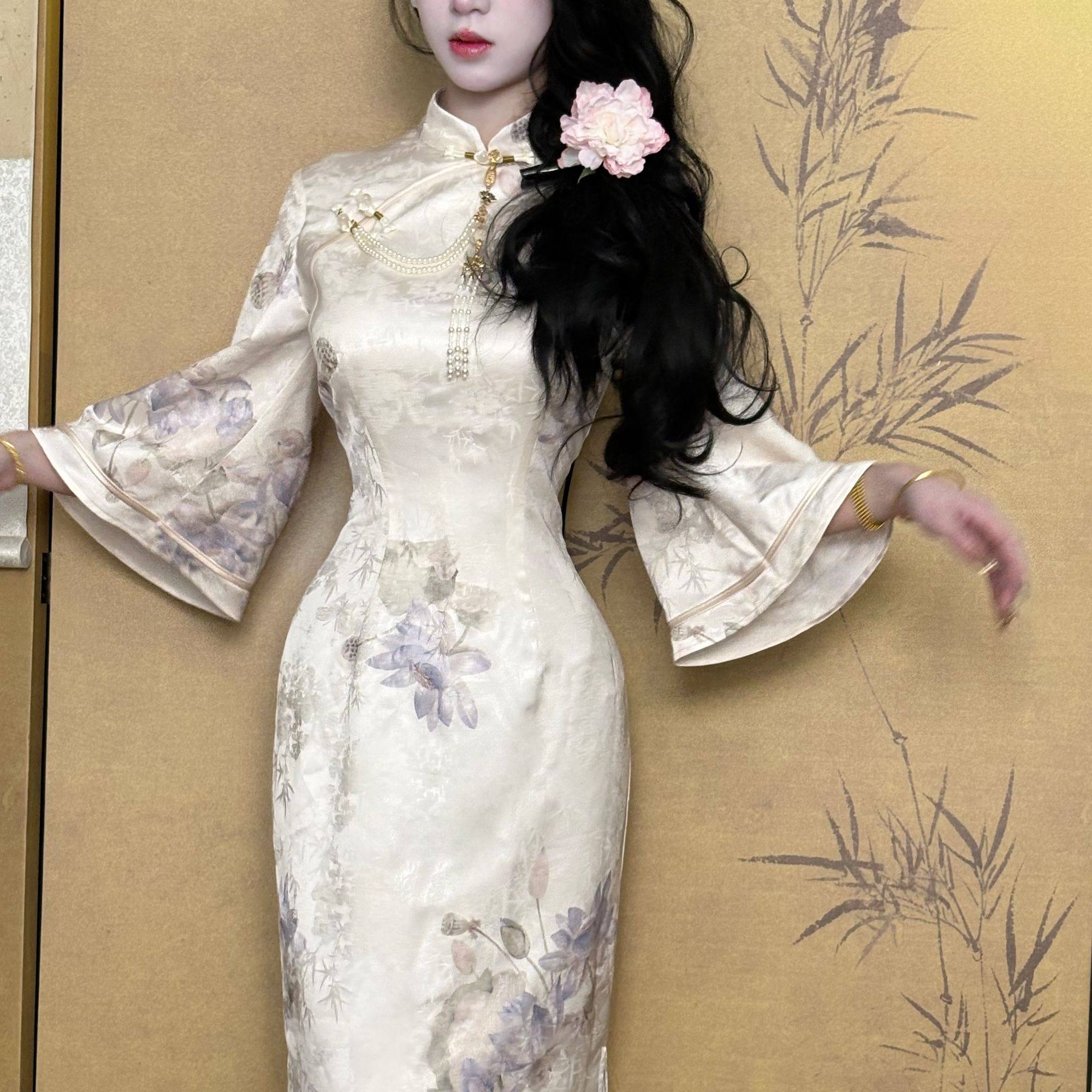 LHMknk1画报夫人原创自制新中式国风清冷感旗袍 倒大袖陌上花开图片