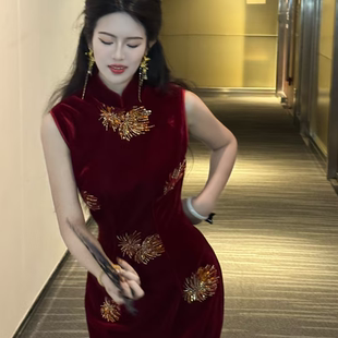 画报夫人原创自制钉珠烟花无袖丝绒红旗袍 红色烟花珠绣
