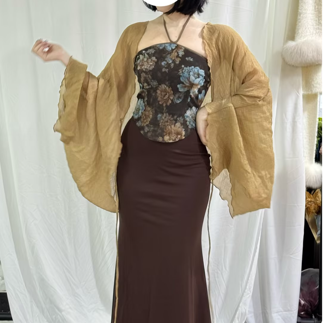 画报夫人原创自制新中式肚兜国风禅意套装 棕褐油画三件套