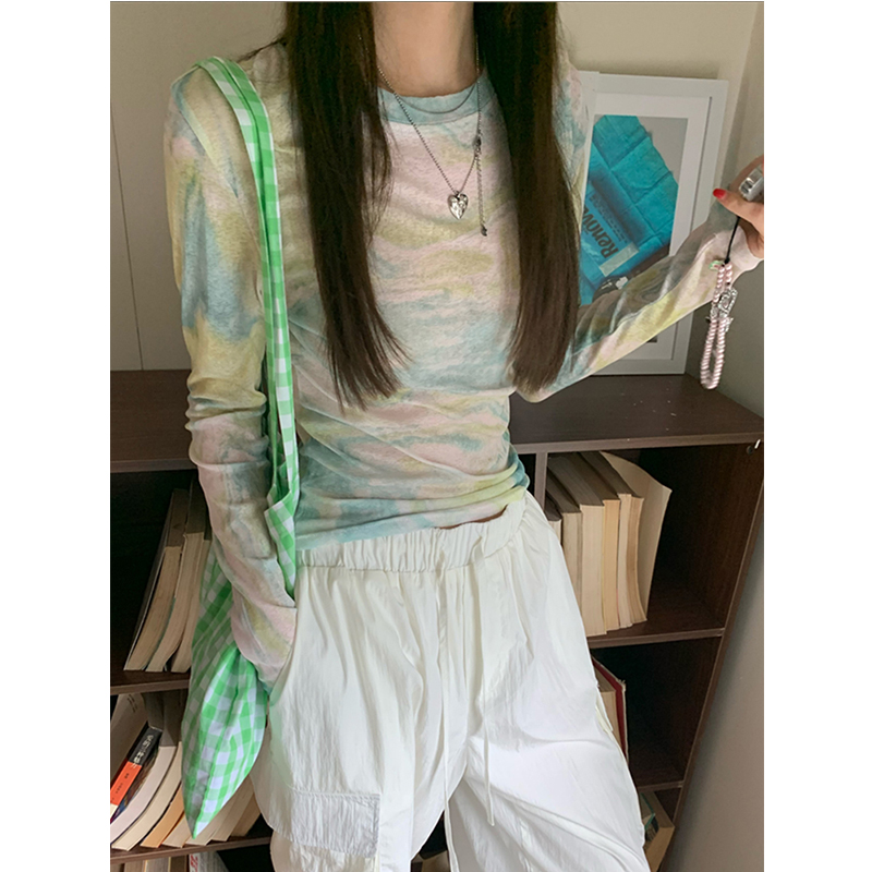 小众设计晕染圆领修身打底长袖t恤女夏季微透网纱修身辣妹上衣