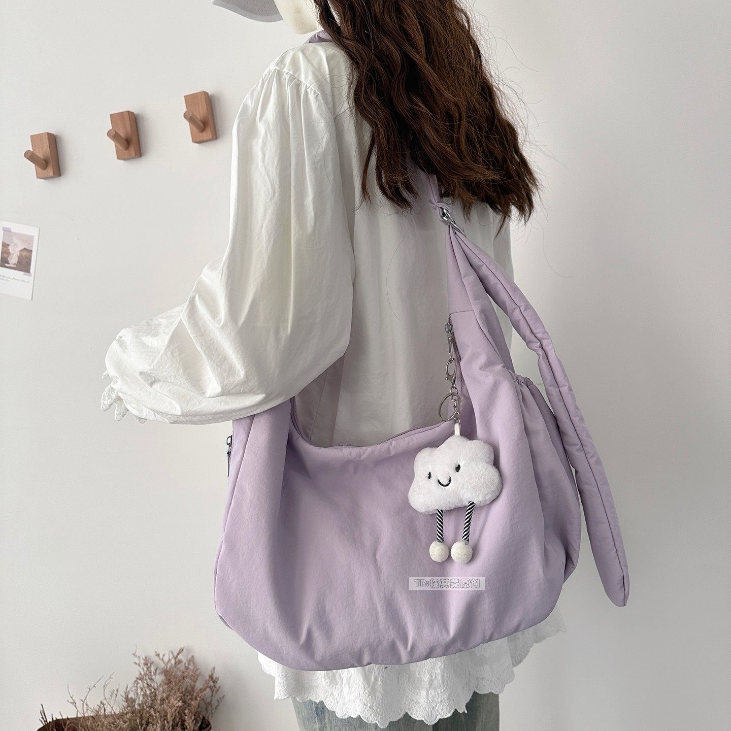 日系简约轻便休闲帆布包女大容量百搭通勤单肩包大学生斜挎饺子包,箱包皮具/热销女包/男包,通用款女包,淘宝优惠券,粉丝福利购,淘宝优惠卷