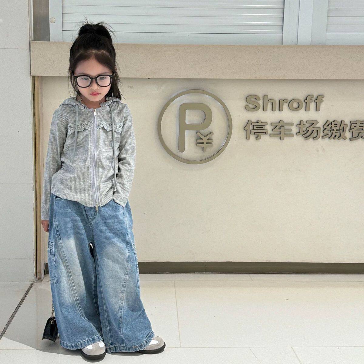 儿童牛仔裤春装2026新款女童复古直筒裤炸街小童小女孩直阔腿裤子