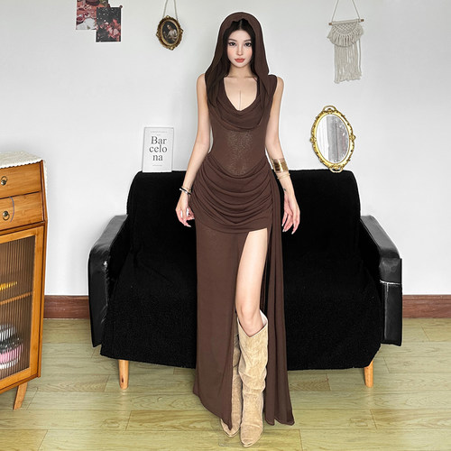 连帽开叉设计褶皱透视感连衣裙女