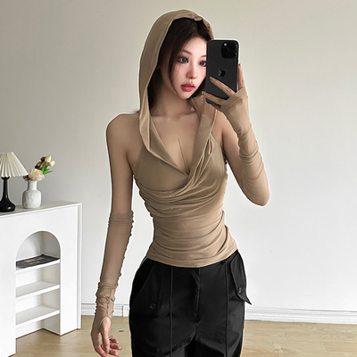 流浪风部落少女修身连帽背心女