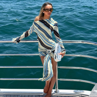 不规则飘带斜肩长袖 条纹 欧美假日chill时尚 连衣裙女夏 Sisjuly