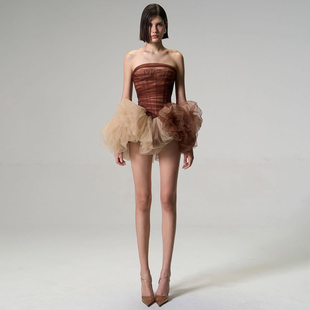 不规则撞色蓬蓬短裙套装 抹胸 甜辣lovely轻纱拼接修身 女 Sisjuly