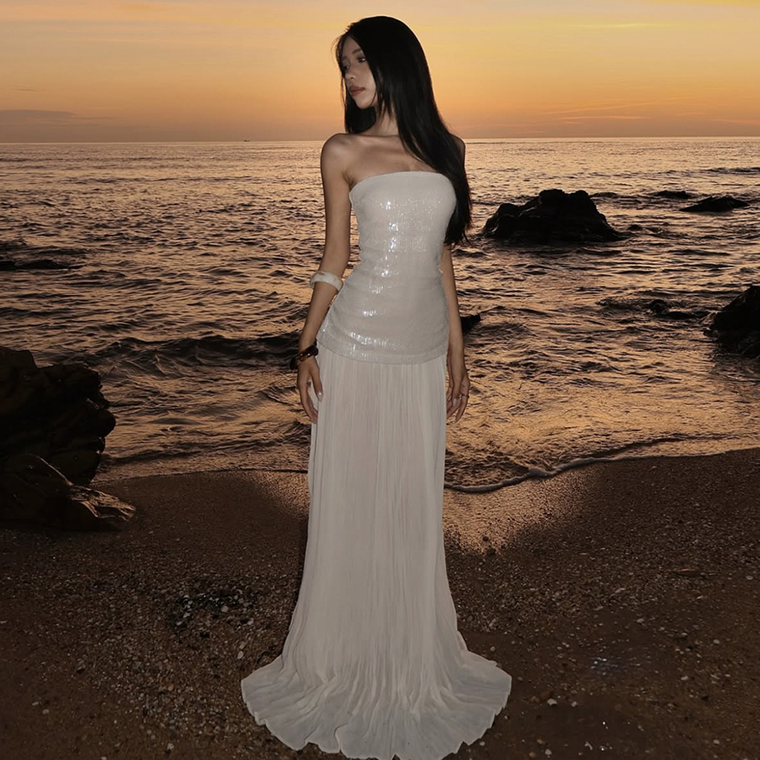 奶杏绝美亮片闪耀拼接抹胸连衣裙