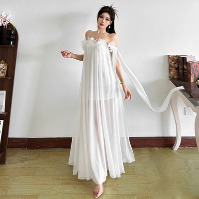 气质立体花飘纱透视感抹胸连衣裙