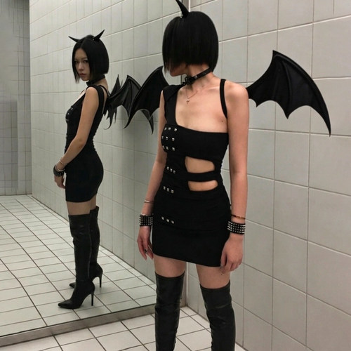 不规则镂空酷拽铆钉斜肩连衣裙女