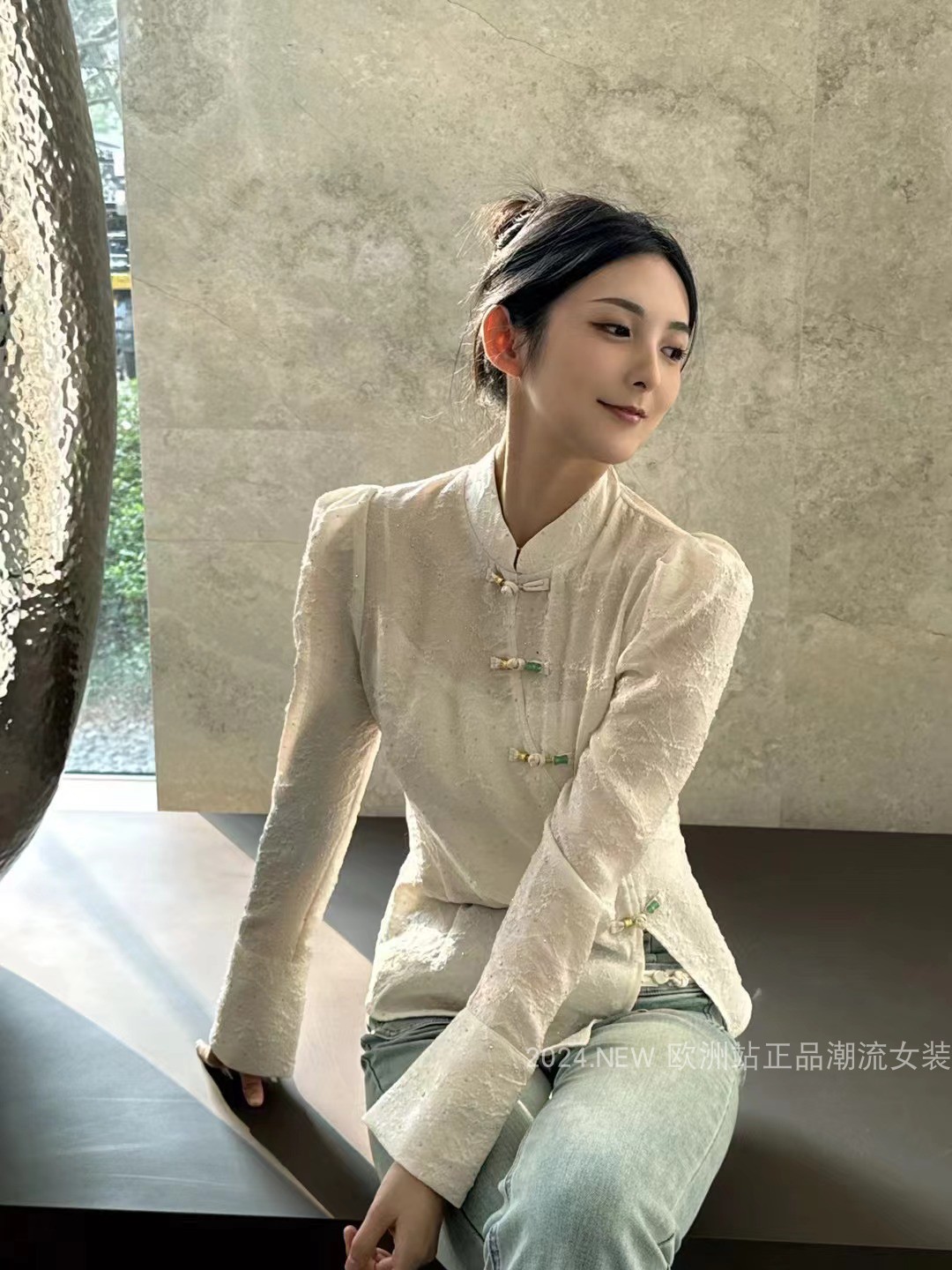 欧货2024秋新款V+.COM高级感盘扣立领衬衫中式开叉上衣小衫L89472
