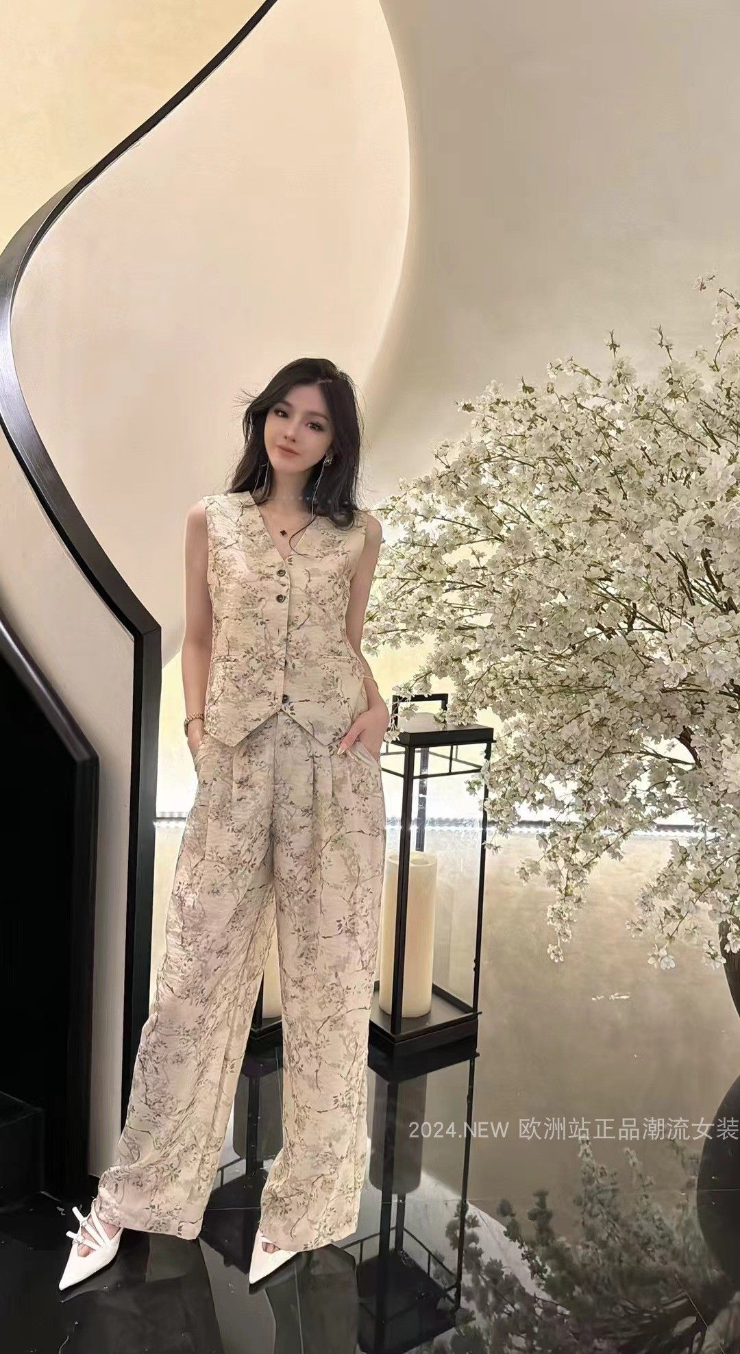 2024夏季新款印花马甲阔腿裤套装