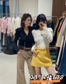 新款 百搭打底衫 蕾丝衬衫 女 .com洋气减龄V领长袖 欧洲站2025冬季