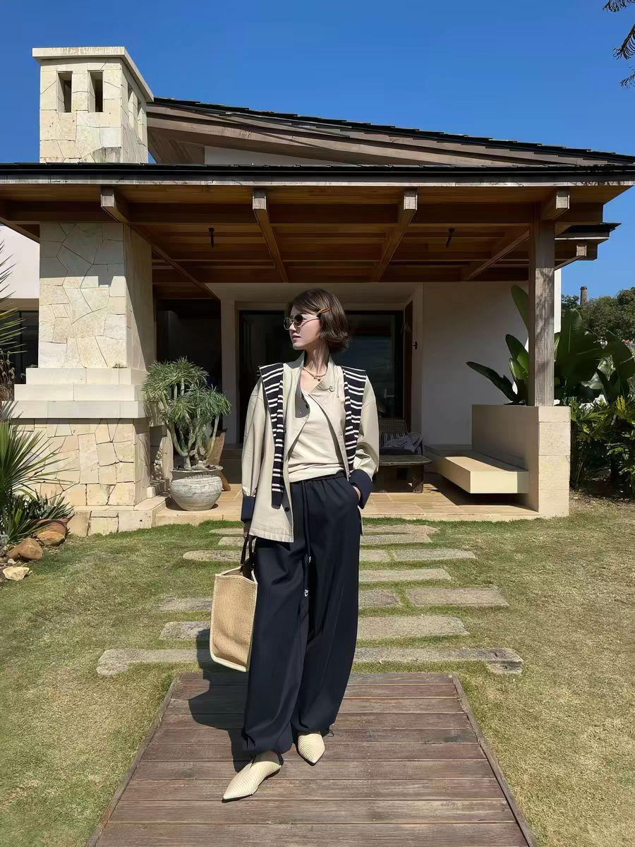 2026春季条纹针织披肩风衣外套女