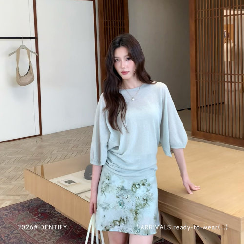 夏季百搭宽松亚麻褶皱收腰上衣