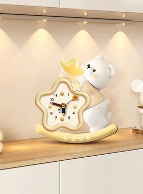 新款创意钟表摆件小熊钟表摆台画摇摆玄关柜斗柜桌面摆放式装饰画