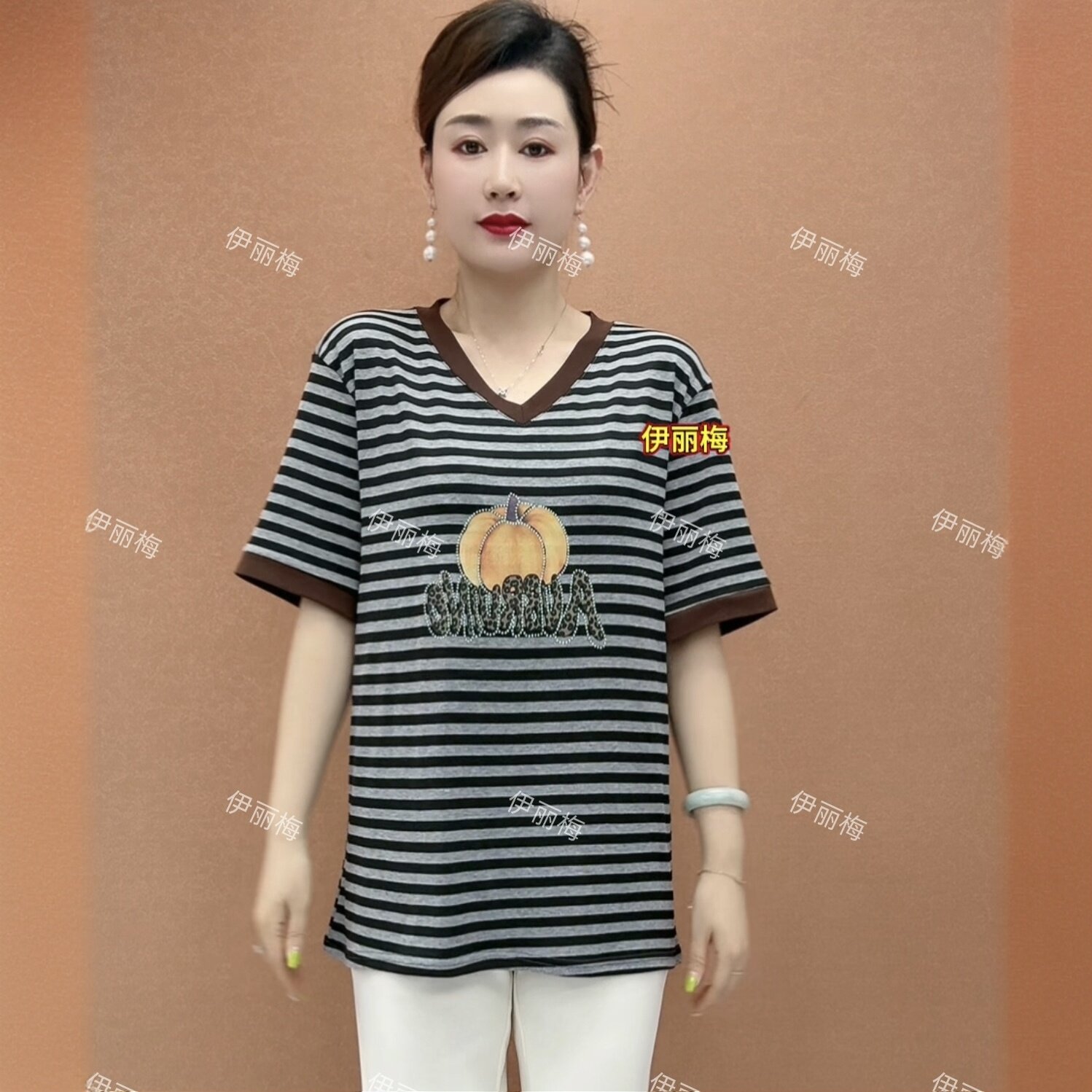 夏季新款大码中老年妈妈装上衣宽松短袖圆领印花条纹烫砖显瘦百搭