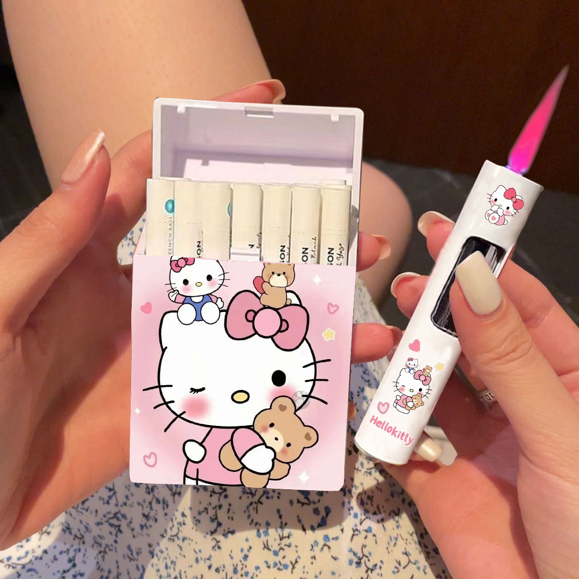hellokitty烟盒打火机防风充气可爱卡通凯蒂KT猫便携20支装送男友