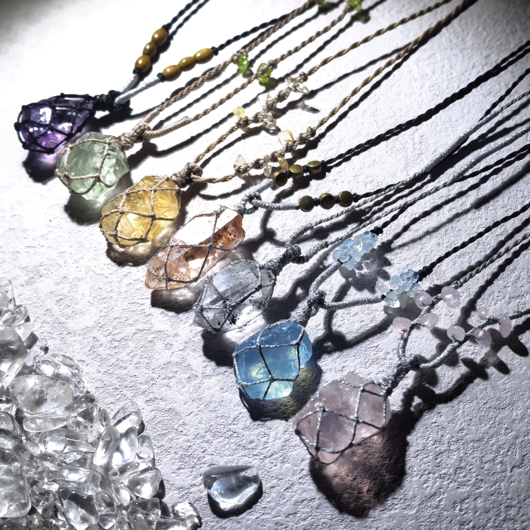 Macrame编绳款项链水颗糖果色小颗定制长款毛衣链网兜森系百搭