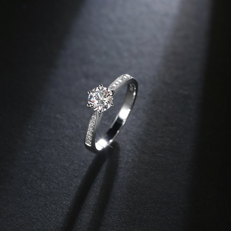 50分CVD人造培育钻石18K金戒指合成钻戒求婚订婚戒指加工镶嵌定制