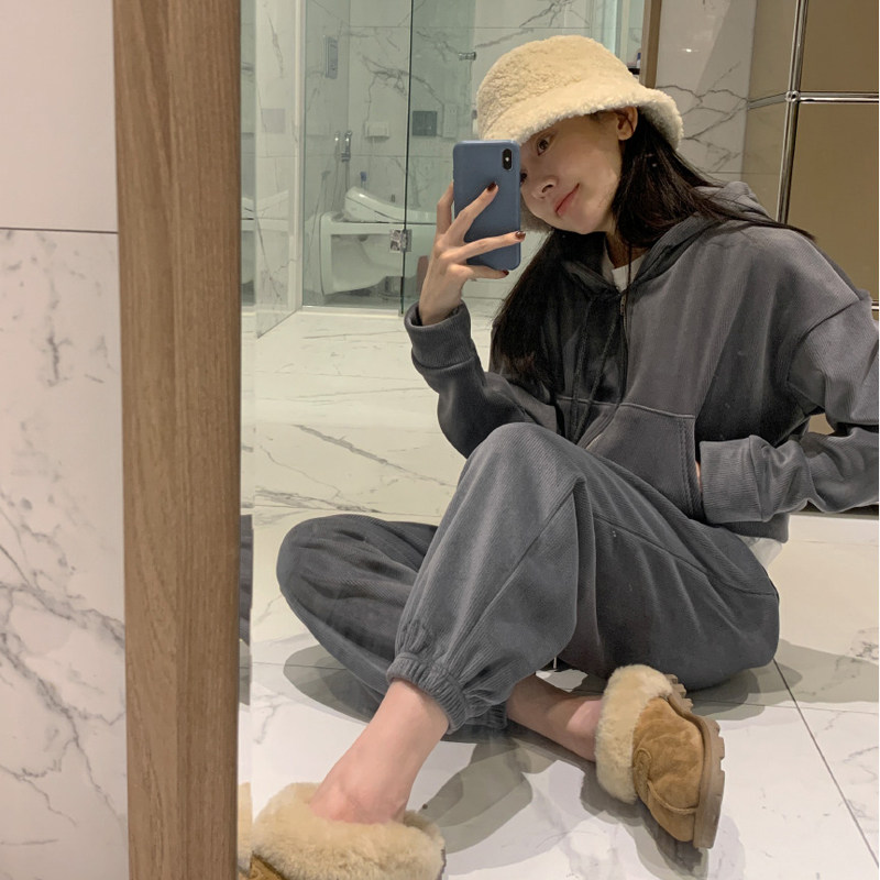 韩版拉链连帽开衫上衣+裤子加厚银狐绒一体套装2026秋冬新品女