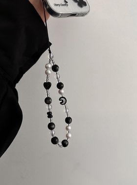 爱心月亮原创手机链挂链黑色仿珍珠小众个性手机壳挂绳挂件相机女