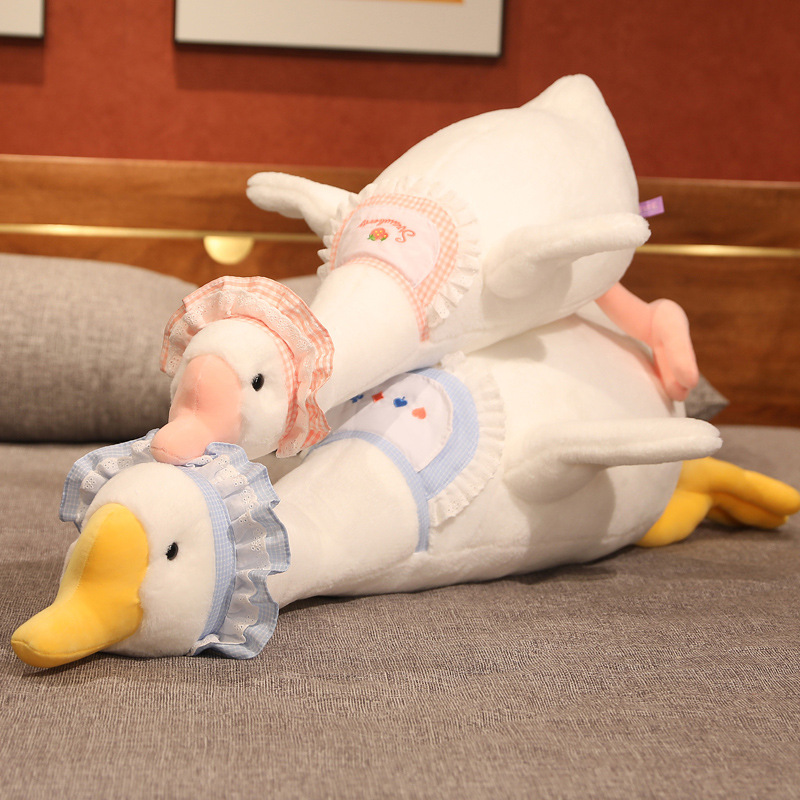 网红大鹅睡觉抱枕女生礼物