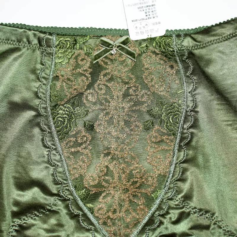 body amincissant SWEAR luxueux en nylon - Ref 672354 Image 3