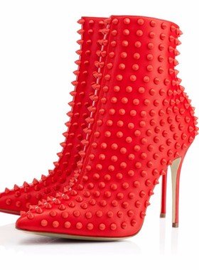 欧美女士黑色全身铆钉尖头细跟短靴红色外贸超大码男女时装踝靴